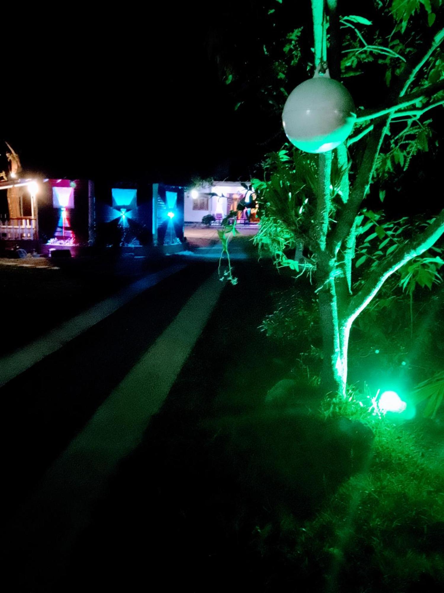 Area 51 Hotel Mirissa Exterior photo